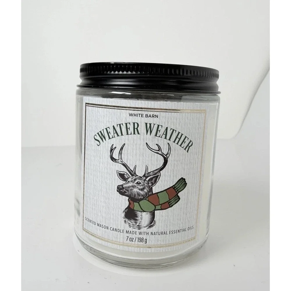 Bath & Body Works Single‎ Wick Candle Jar 7 oz White Barn- Sweater Weather